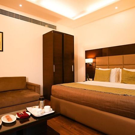 Hotel Africa Avenue - Greater Kailash 1 Nueva Delhi Exterior foto