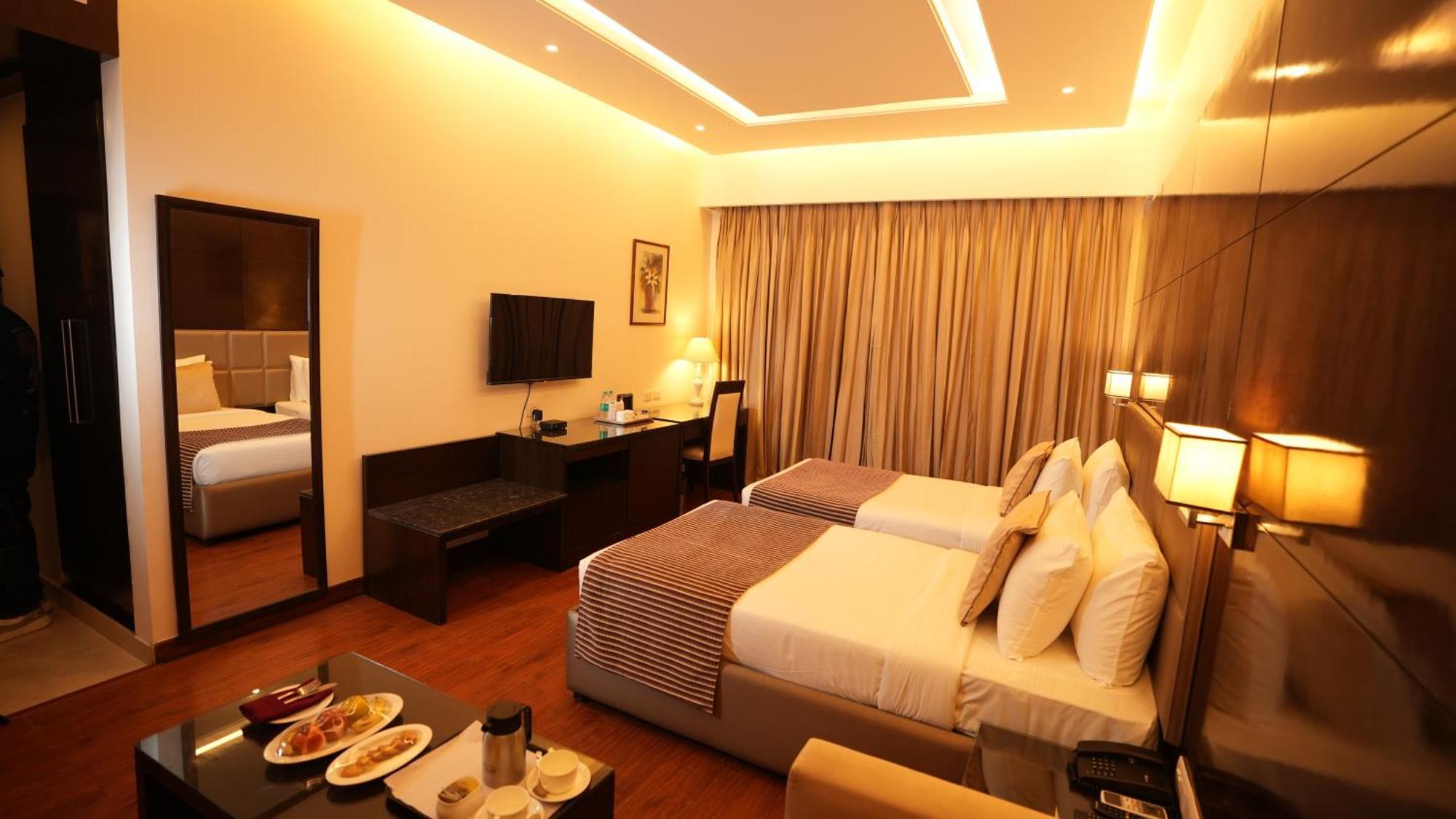 Hotel Africa Avenue - Greater Kailash 1 Nueva Delhi Exterior foto